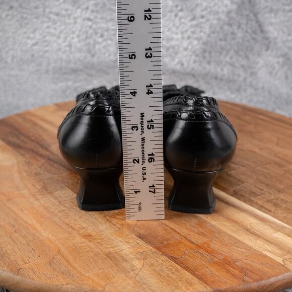 STUART WEITZMAN Pewter Black Comfort Tassels Whip Stitch Loafer Shoe 6.5M Spain - Picture 4 of 6